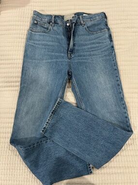 Everlane the Way High Slim Light Blue High-Rise Straight Jeans